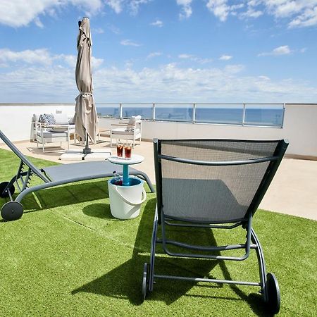 Penthouse With Stunning View And Rooftop Terrace Manilva Eksteriør bilde