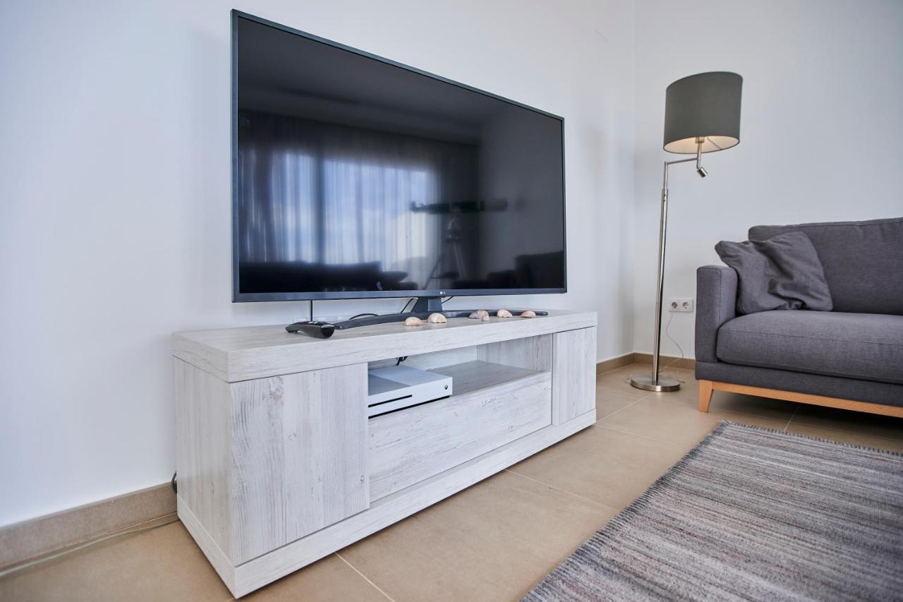 Penthouse With Stunning View And Rooftop Terrace Manilva Eksteriør bilde