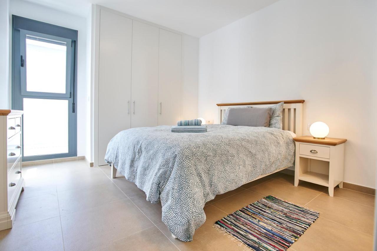 Penthouse With Stunning View And Rooftop Terrace Manilva Eksteriør bilde